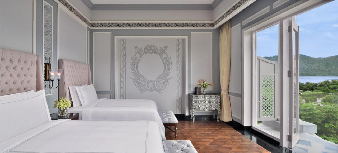 Raffles Udaipur Hotel Luaran gambar